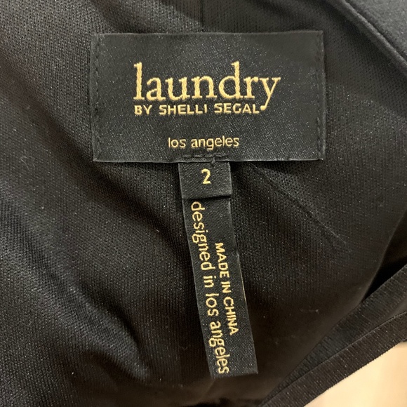 NWOT Laundry By Shelli Segal gown in faux-leather - Picture 7 of 7